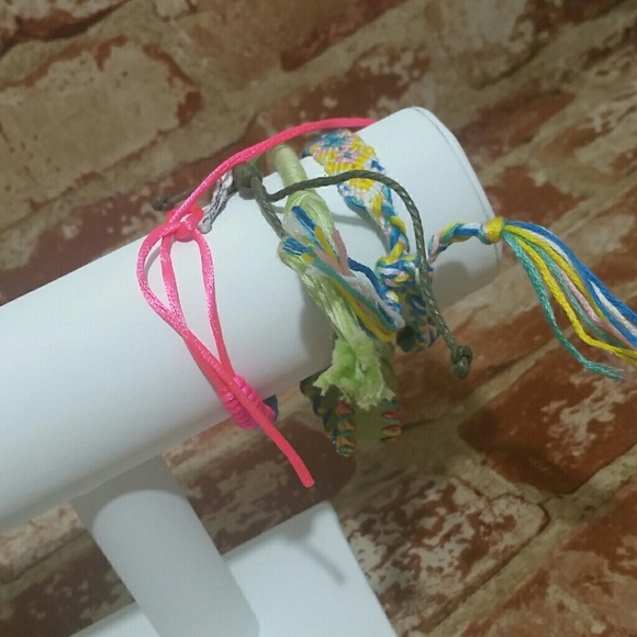 Bracelets Friendship Set of 4 green rainbow - Picture 4 of 6